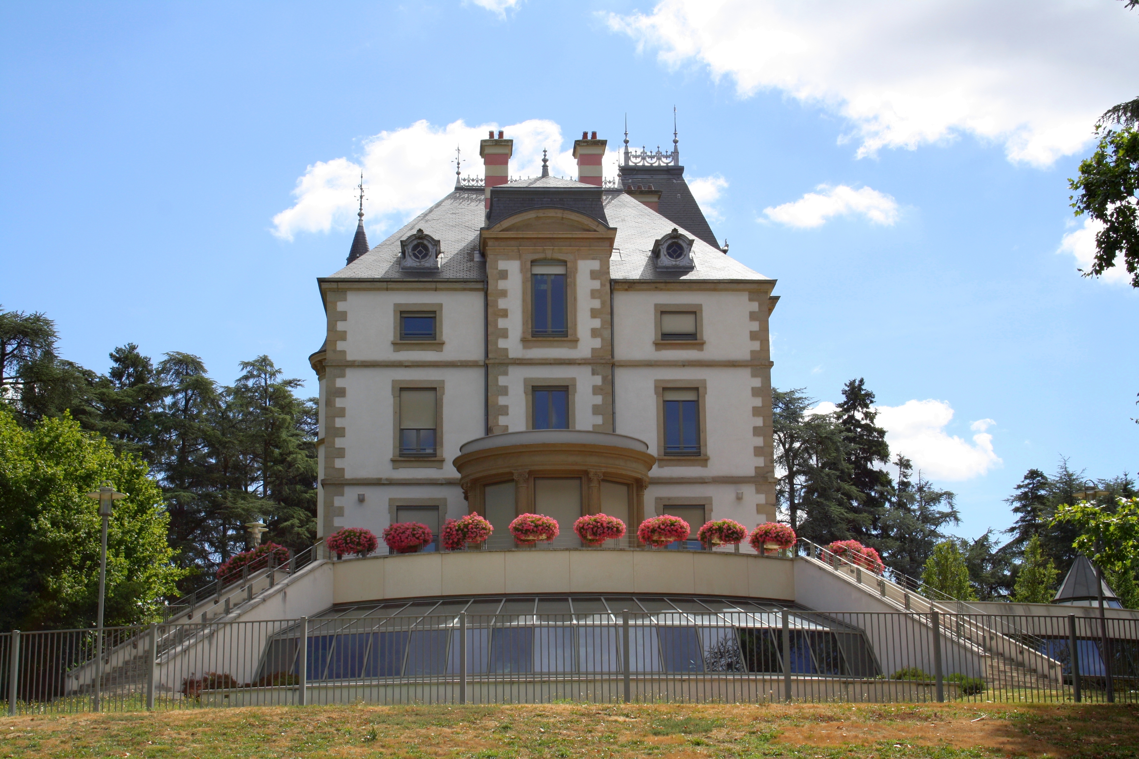 Mairie d'Andrézieux-Bouthéon — Andrézieux-Bouthéon